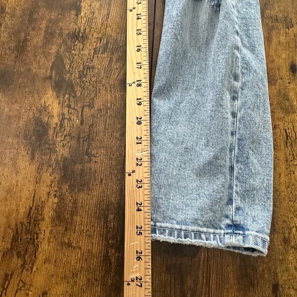Decjuba ripped girlfriend jeans size 4 light wash cropped australia - Picture 10 of 11
